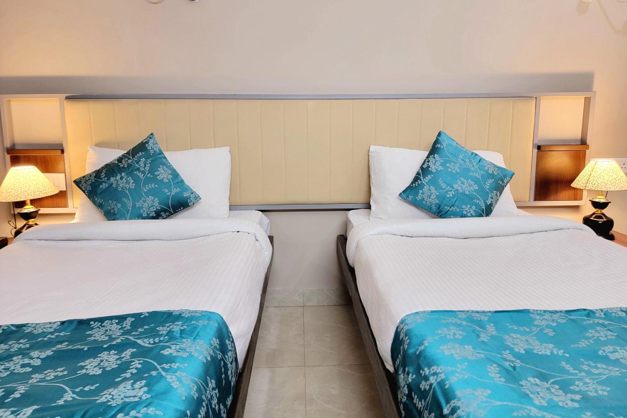Vamsor Heights 1047 Hotell Gurgaon Eksteriør bilde